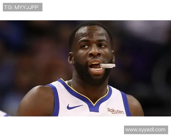 德雷蒙德格林的篮球之路与领导力探讨：从新秀到冠军的蜕变之旅