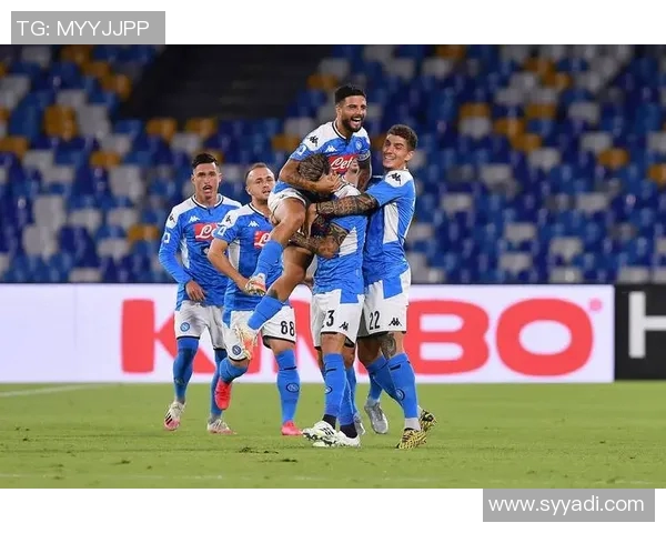 意甲联赛再次暂停比赛，球队集体隔离期延长至两周