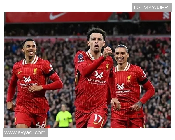 曼联与曼城激情对决北京鸟巢见证足球盛宴 曼联与曼城激情对决北京鸟巢见证足球盛宴